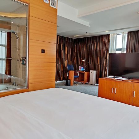 Holiday Inn Express Beijing Huacai By Ihg Dış mekan fotoğraf